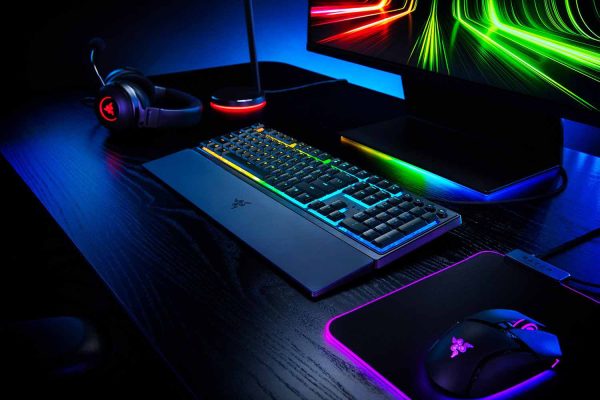 کیبورد  Razer ORNATA V3